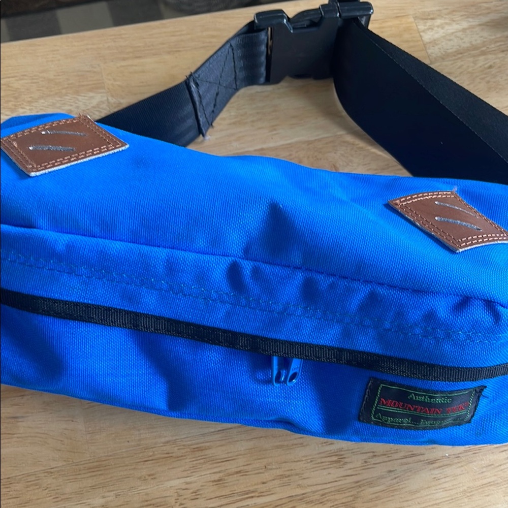 Vintage Mountain Tek mountaineering belt bag
